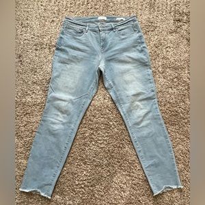 Jessica Simpson Relaxed Skinny Crop Size 10/30
